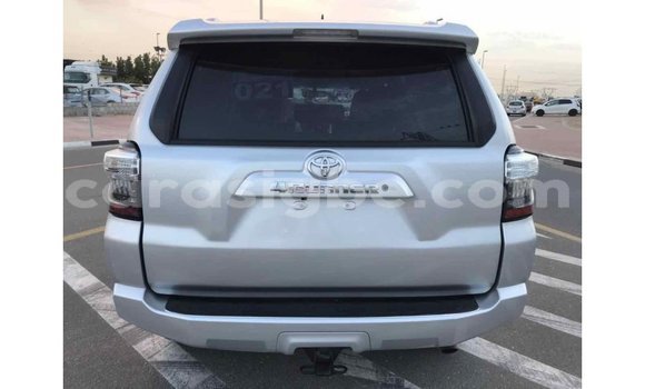 Acheter Import Voiture Toyota 4Runner Autre à Import - Dubai, Togo Acheter Import Voiture Toyota 4Runner Autre à Import - Dubai, Togo