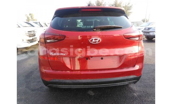 Acheter Import Voiture Hyundai Tucson Rouge à Import - Dubai, Togo Acheter Import Voiture Hyundai Tucson Rouge à Import - Dubai, Togo
