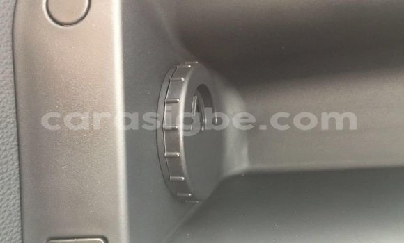 Acheter Import Utilitaire Hyundai Chorus Blanc à Import - Dubai, Togo Acheter Import Utilitaire Hyundai Chorus Blanc à Import - Dubai, Togo