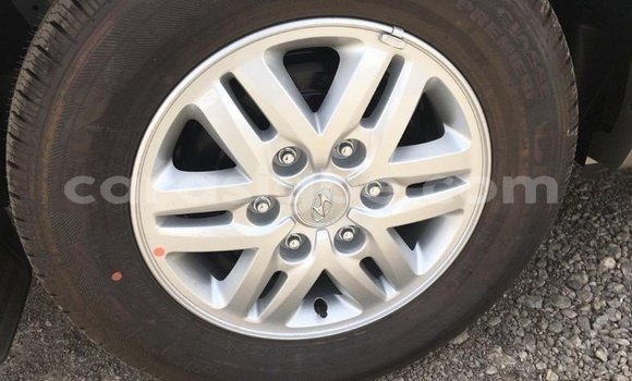 Acheter Import Utilitaire Hyundai Chorus Blanc à Import - Dubai, Togo Acheter Import Utilitaire Hyundai Chorus Blanc à Import - Dubai, Togo