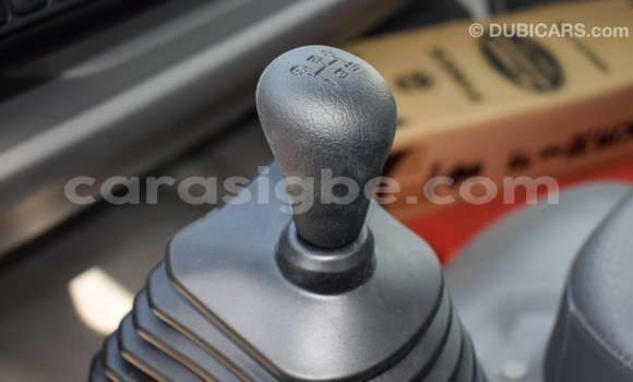 Acheter Import Utilitaire Hino 300 Series Blanc à Import - Dubai, Togo Acheter Import Utilitaire Hino 300 Series Blanc à Import - Dubai, Togo