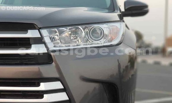 Acheter Import Voiture Toyota Highlander Autre à Import - Dubai, Togo Acheter Import Voiture Toyota Highlander Autre à Import - Dubai, Togo