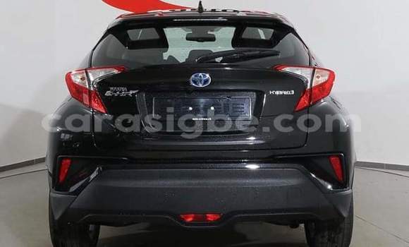 Buy Import Toyota C-HR Black Car in Lome in Maritime Buy Import Toyota C-HR Black Car in Lome in Maritime