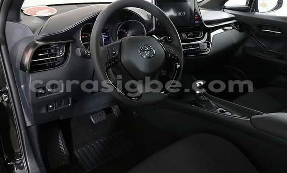 Buy Import Toyota C-HR Black Car in Lome in Maritime Buy Import Toyota C-HR Black Car in Lome in Maritime