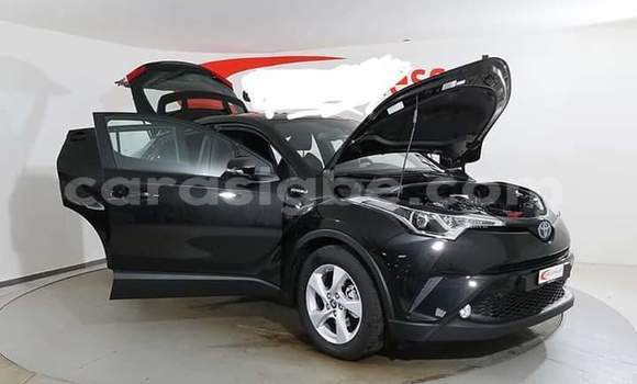 Buy Import Toyota C-HR Black Car in Lome in Maritime Buy Import Toyota C-HR Black Car in Lome in Maritime