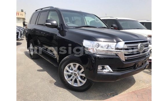 Acheter Import Voiture Toyota Land Cruiser Noir à Import - Dubai, Togo Acheter Import Voiture Toyota Land Cruiser Noir à Import - Dubai, Togo