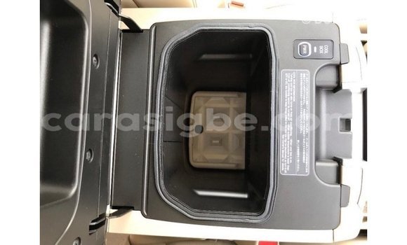 Acheter Import Voiture Toyota Land Cruiser Noir à Import - Dubai, Togo Acheter Import Voiture Toyota Land Cruiser Noir à Import - Dubai, Togo