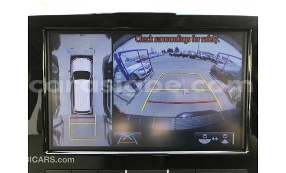 Acheter Import Voiture Toyota Land Cruiser Noir à Import - Dubai, Togo Acheter Import Voiture Toyota Land Cruiser Noir à Import - Dubai, Togo