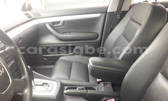 Acheter Occasion Voiture Audi A4 Gris à Lomé, Togo Acheter Occasion Voiture Audi A4 Gris à Lomé, Togo