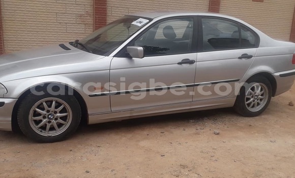 Acheter Occasion Voiture BMW 3–Series Gris à Lomé, Togo Acheter Occasion Voiture BMW 3–Series Gris à Lomé, Togo
