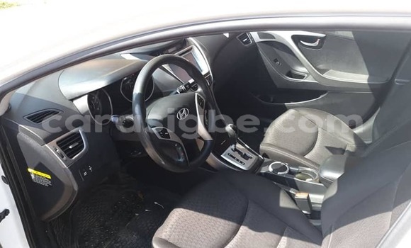 Acheter Occasion Voiture Hyundai Avante Blanc à Lomé, Togo Acheter Occasion Voiture Hyundai Avante Blanc à Lomé, Togo