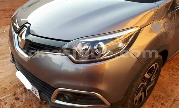 Buy Used Renault Captur Other Car in Lome in Togo Buy Used Renault Captur Other Car in Lome in Togo