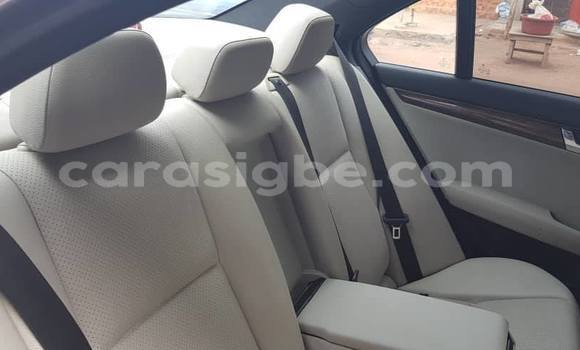 Buy Used Mercedes‒Benz C–Class Silver Car in Lome in Togo Buy Used Mercedes‒Benz C–Class Silver Car in Lome in Togo
