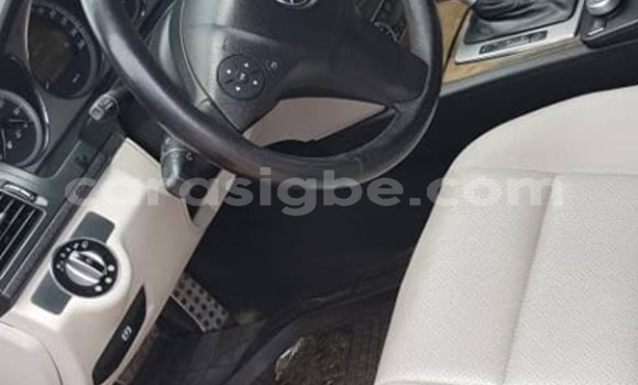 Buy Used Mercedes‒Benz C–Class Silver Car in Lome in Togo Buy Used Mercedes‒Benz C–Class Silver Car in Lome in Togo