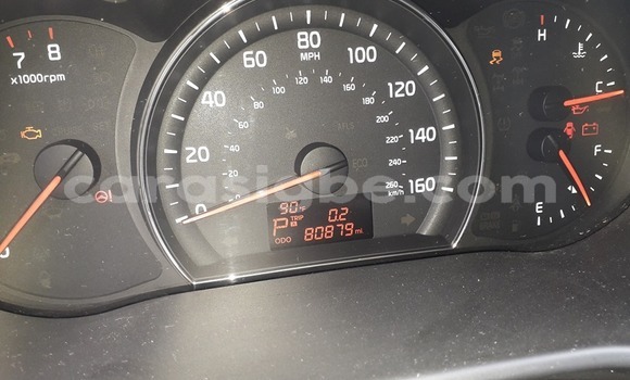 Buy Used Kia Sorento White Car in Lome in Togo Buy Used Kia Sorento White Car in Lome in Togo