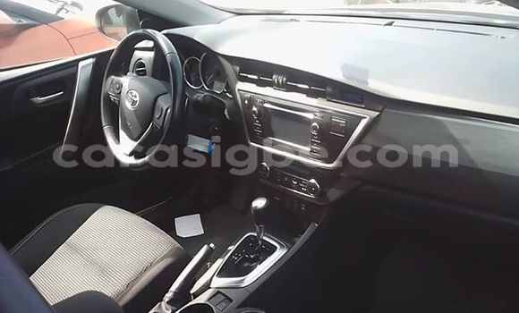 Buy Used Toyota Auris Brown Car in Lome in Togo Buy Used Toyota Auris Brown Car in Lome in Togo