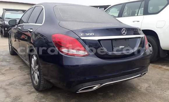 Acheter Occasion Voiture Mercedes‒Benz C–Class Bleu à Lomé, Togo Acheter Occasion Voiture Mercedes‒Benz C–Class Bleu à Lomé, Togo