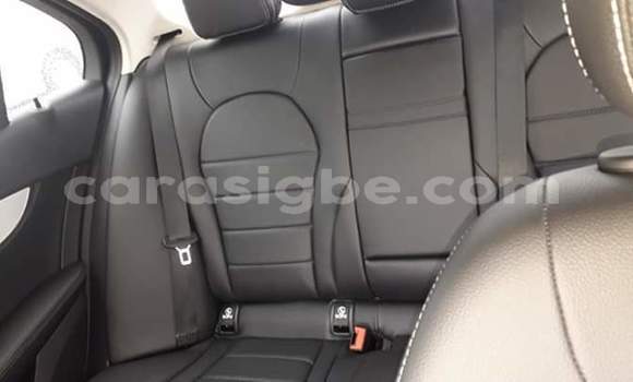 Acheter Occasion Voiture Mercedes‒Benz C–Class Bleu à Lomé, Togo Acheter Occasion Voiture Mercedes‒Benz C–Class Bleu à Lomé, Togo