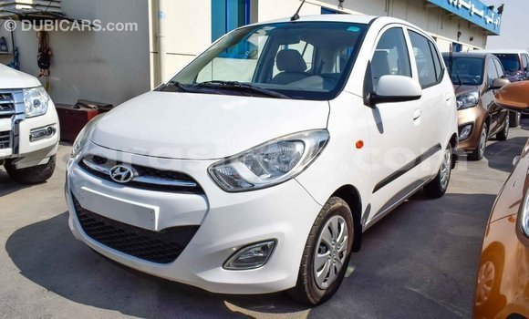 Acheter Import Voiture Hyundai i10 Blanc à Import - Dubai, Togo Acheter Import Voiture Hyundai i10 Blanc à Import - Dubai, Togo