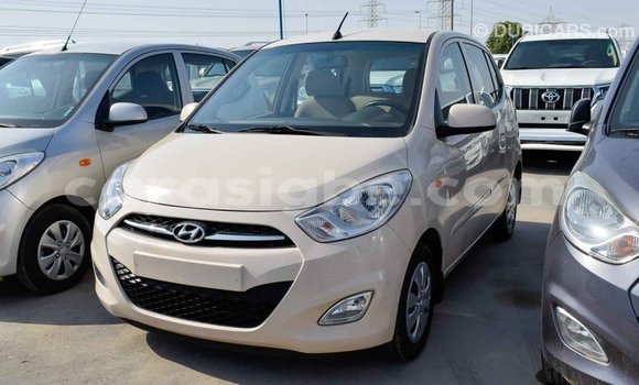 Acheter Import Voiture Hyundai i10 Beige à Import - Dubai, Togo Acheter Import Voiture Hyundai i10 Beige à Import - Dubai, Togo
