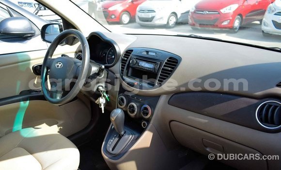 Acheter Import Voiture Hyundai i10 Beige à Import - Dubai, Togo Acheter Import Voiture Hyundai i10 Beige à Import - Dubai, Togo
