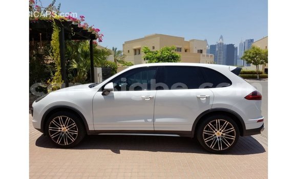 Buy Import Porsche Cayenne White Car in Import - Dubai in Togo Buy Import Porsche Cayenne White Car in Import - Dubai in Togo