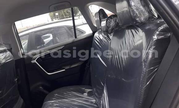 Acheter Occasion Voiture Toyota RAV4 Noir à Lomé, Maritime Acheter Occasion Voiture Toyota RAV4 Noir à Lomé, Maritime