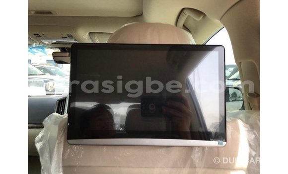 Acheter Import Voiture Toyota Land Cruiser Autre à Import - Dubai, Togo Acheter Import Voiture Toyota Land Cruiser Autre à Import - Dubai, Togo