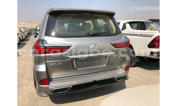 Acheter Import Voiture Lexus LX Autre à Import - Dubai, Togo Acheter Import Voiture Lexus LX Autre à Import - Dubai, Togo