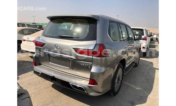 Acheter Import Voiture Lexus LX Autre à Import - Dubai, Togo Acheter Import Voiture Lexus LX Autre à Import - Dubai, Togo