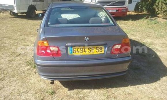 Acheter Occasion Voiture BMW 3–Series Bleu à Lomé, Togo Acheter Occasion Voiture BMW 3–Series Bleu à Lomé, Togo
