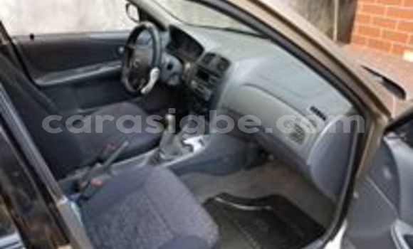Acheter Occasion Voiture Mazda 323 Beige à Lomé, Togo Acheter Occasion Voiture Mazda 323 Beige à Lomé, Togo