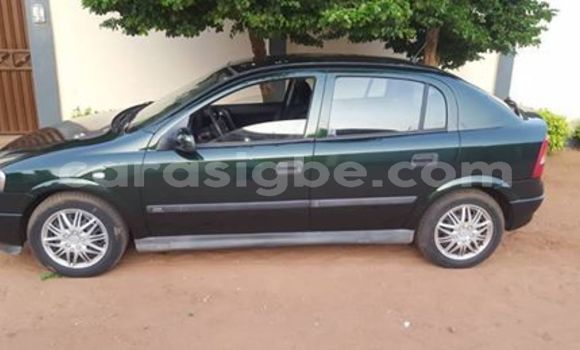Acheter Occasion Voiture Opel Astra Vert à Lomé, Togo Acheter Occasion Voiture Opel Astra Vert à Lomé, Togo