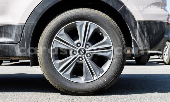 Acheter Import Voiture Hyundai Creta Beige à Import - Dubai, Togo Acheter Import Voiture Hyundai Creta Beige à Import - Dubai, Togo