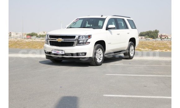 Acheter Import Voiture Chevrolet Tahoe Blanc à Import - Dubai, Togo