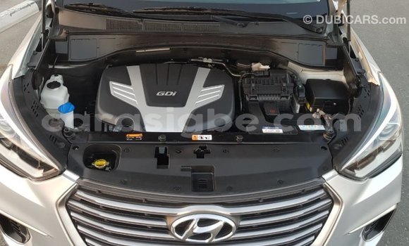 Acheter Import Voiture Hyundai Santa Fe Autre à Import - Dubai, Togo Acheter Import Voiture Hyundai Santa Fe Autre à Import - Dubai, Togo