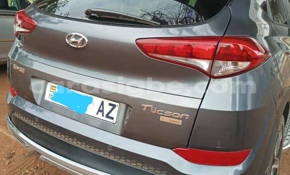 Acheter Occasion Voiture Hyundai Tucson Gris à Lomé, Togo Acheter Occasion Voiture Hyundai Tucson Gris à Lomé, Togo