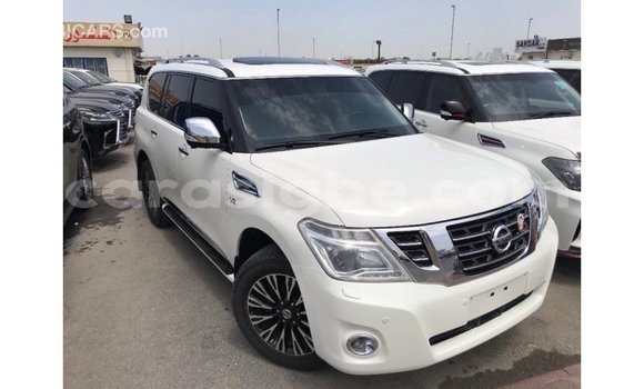 Buy Import Nissan Patrol White Car in Import - Dubai in Togo Buy Import Nissan Patrol White Car in Import - Dubai in Togo
