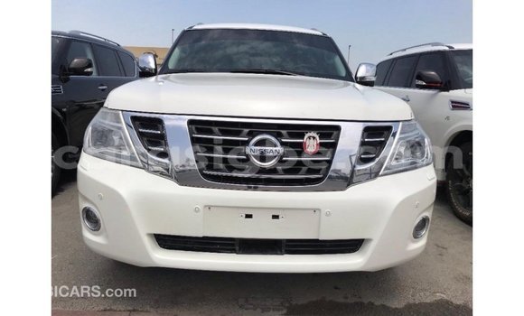Buy Import Nissan Patrol White Car in Import - Dubai in Togo Buy Import Nissan Patrol White Car in Import - Dubai in Togo