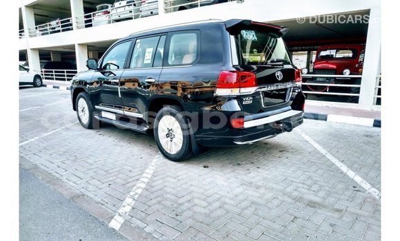 Buy Import Toyota Land Cruiser Black Car in Import - Dubai in Togo Buy Import Toyota Land Cruiser Black Car in Import - Dubai in Togo
