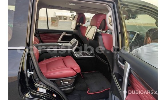 Buy Import Toyota Land Cruiser Black Car in Import - Dubai in Togo Buy Import Toyota Land Cruiser Black Car in Import - Dubai in Togo