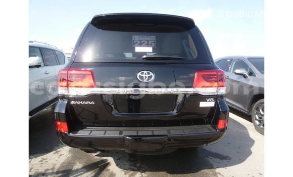 Acheter Import Voiture Toyota Land Cruiser Noir à Import - Dubai, Togo Acheter Import Voiture Toyota Land Cruiser Noir à Import - Dubai, Togo
