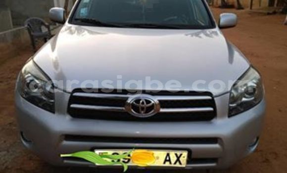Acheter Occasion Voiture Toyota RAV4 Gris à Lomé, Togo Acheter Occasion Voiture Toyota RAV4 Gris à Lomé, Togo