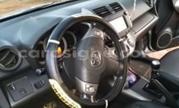 Acheter Occasion Voiture Toyota RAV4 Gris à Lomé, Togo Acheter Occasion Voiture Toyota RAV4 Gris à Lomé, Togo
