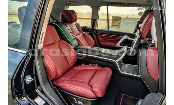 Buy Import Toyota Land Cruiser Black Car in Import - Dubai in Togo Buy Import Toyota Land Cruiser Black Car in Import - Dubai in Togo