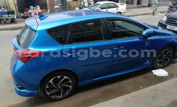 Acheter Occasion Voiture Toyota Auris Bleu à Lomé, Togo Acheter Occasion Voiture Toyota Auris Bleu à Lomé, Togo