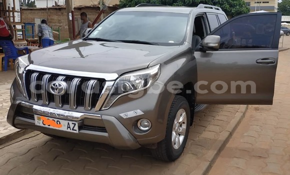 Acheter Occasion Voiture Toyota Prado Gris à Lomé, Togo Acheter Occasion Voiture Toyota Prado Gris à Lomé, Togo