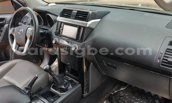 Acheter Occasion Voiture Toyota Prado Gris à Lomé, Togo Acheter Occasion Voiture Toyota Prado Gris à Lomé, Togo