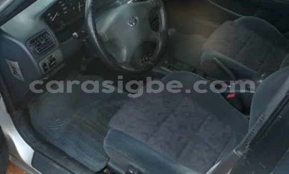 Acheter Occasion Voiture Toyota Corolla Gris à Lomé, Togo Acheter Occasion Voiture Toyota Corolla Gris à Lomé, Togo