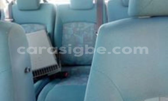 Buy Used Nissan Almera Blue Car in Lome in Togo Buy Used Nissan Almera Blue Car in Lome in Togo